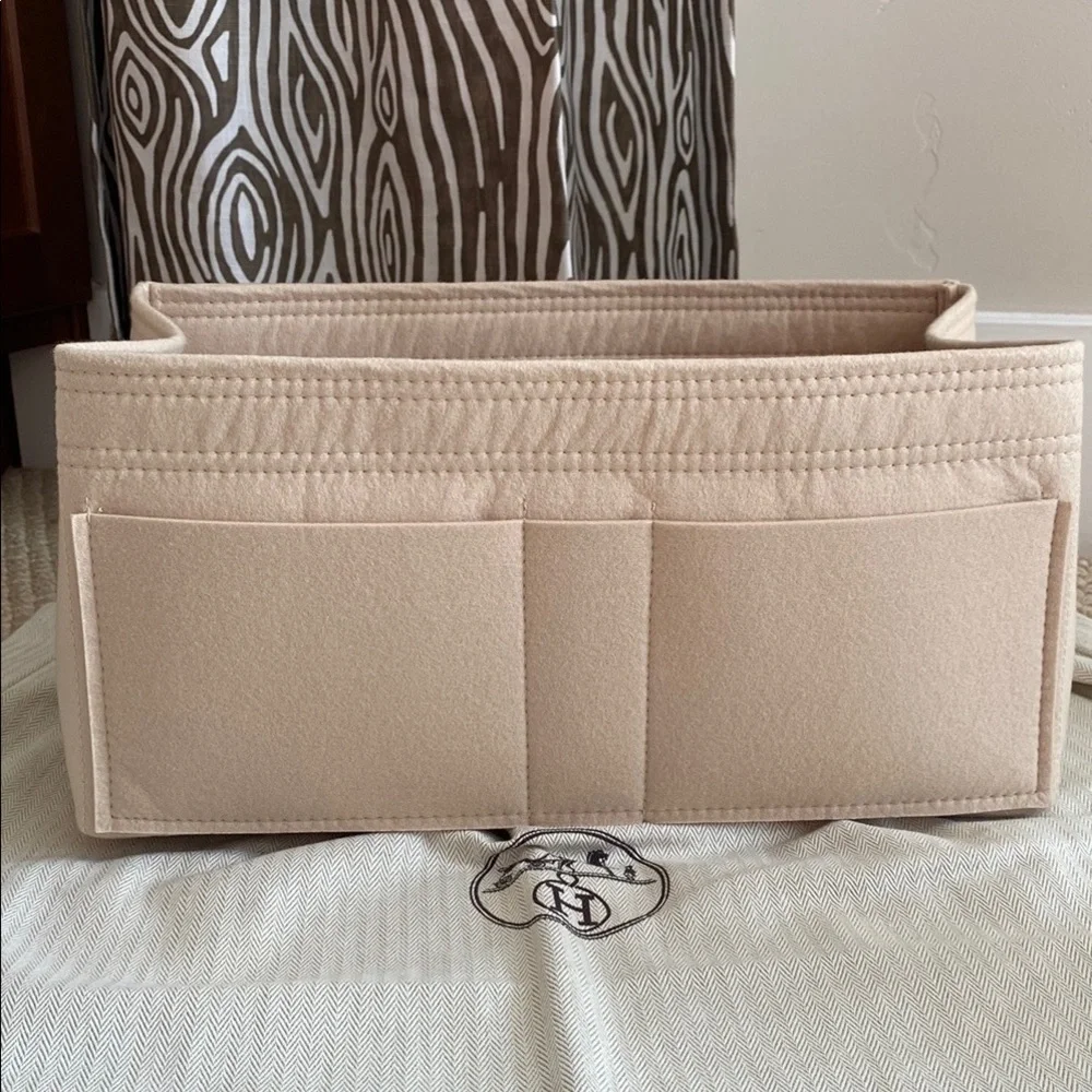 ‼️SOLD‼️💯Authentic Hermes Garden Party 36MM Etoupe - Picture 14 of 15